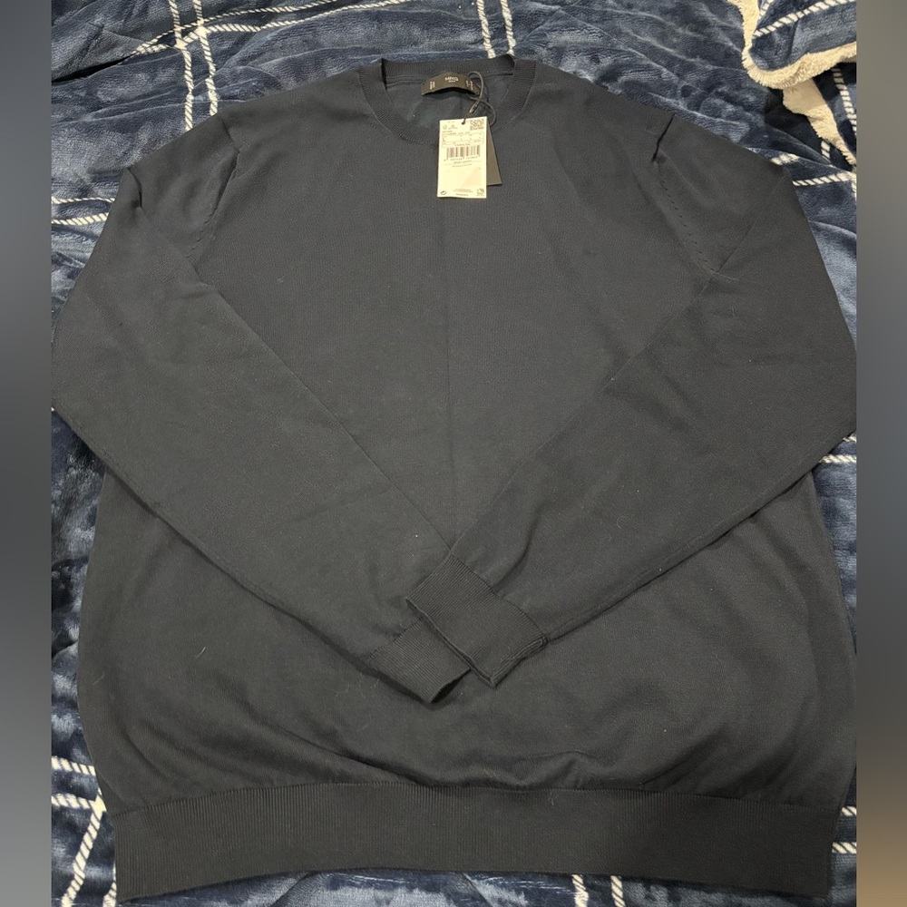 BNWT men’s Mango sweater